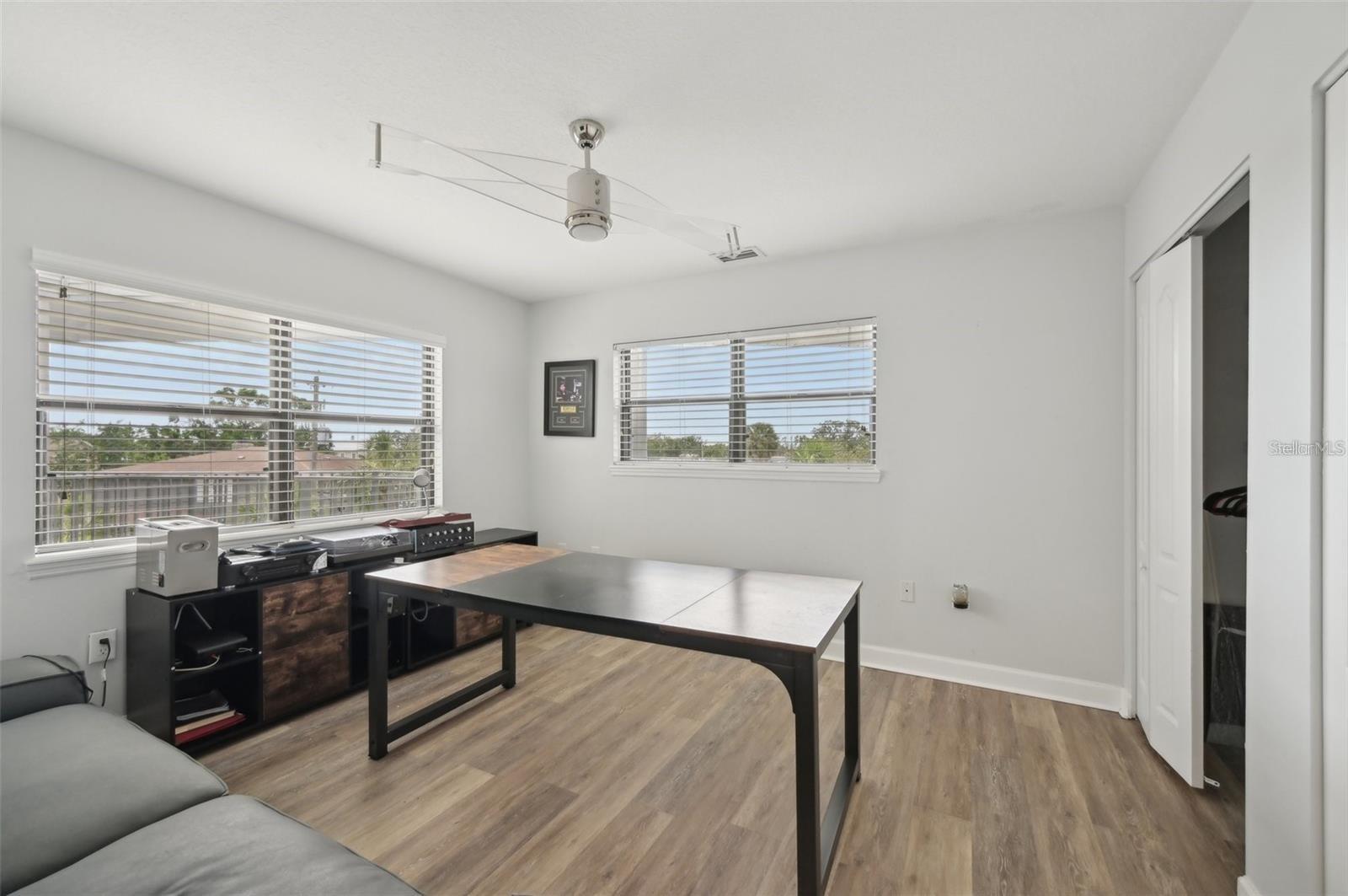 RIVER PLACE - Residential Lease