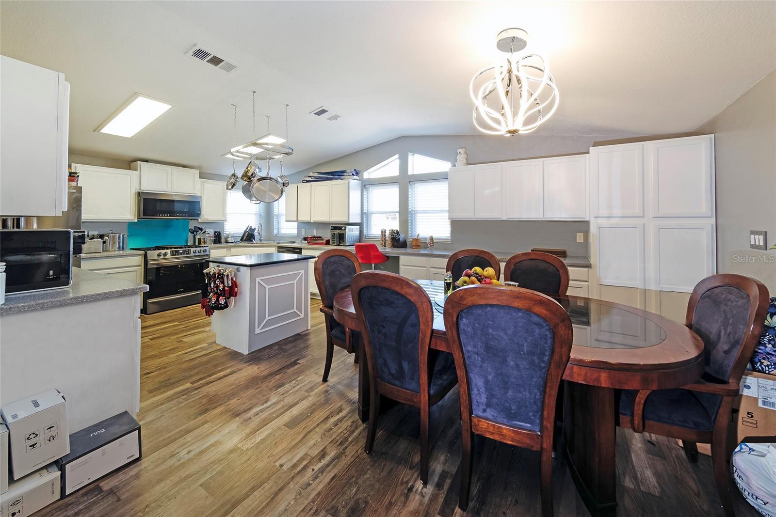 SUNNY HIGHLANDS SUB - Residential