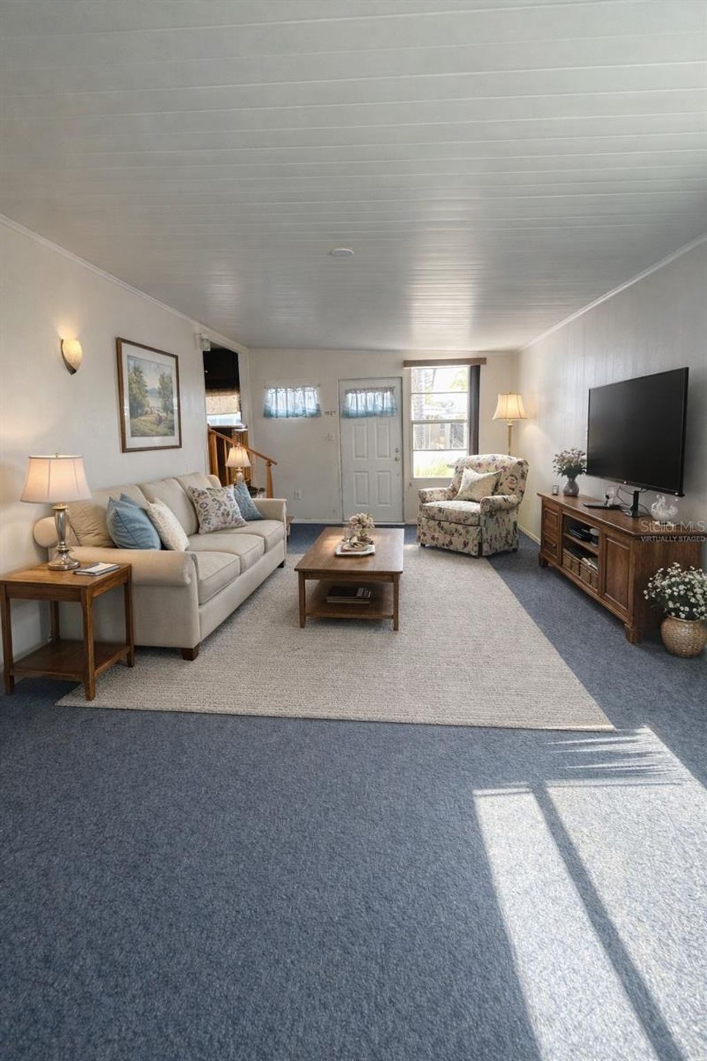 Photo of 6 Red Quill Circle, Lake Wales, FL 33898 (MLS # L4959625)