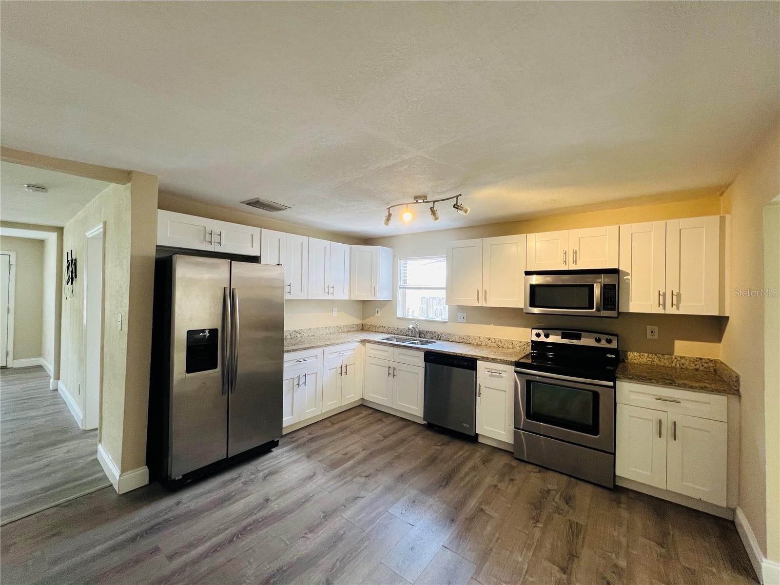 GULF TO BAY GARDENS - Residential