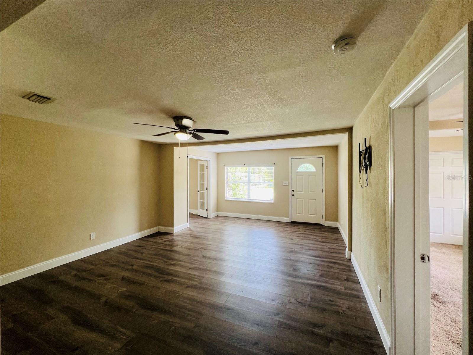 GULF TO BAY GARDENS - Residential