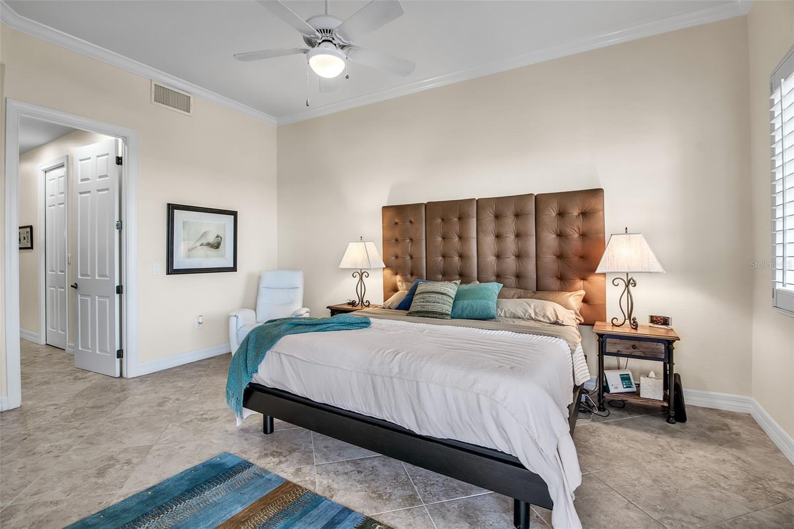 BLACKBURN HARBOR RESIDENCES - Residential