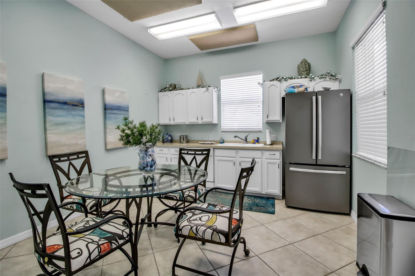 BLACKBURN HARBOR RESIDENCES - Residential