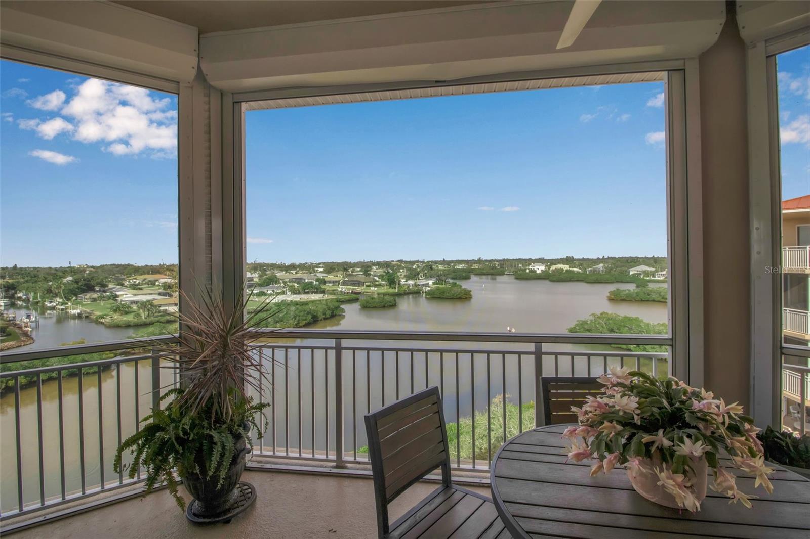 BLACKBURN HARBOR RESIDENCES - Residential