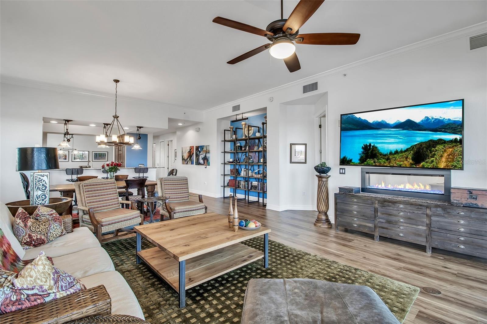 BLACKBURN HARBOR RESIDENCES - Residential