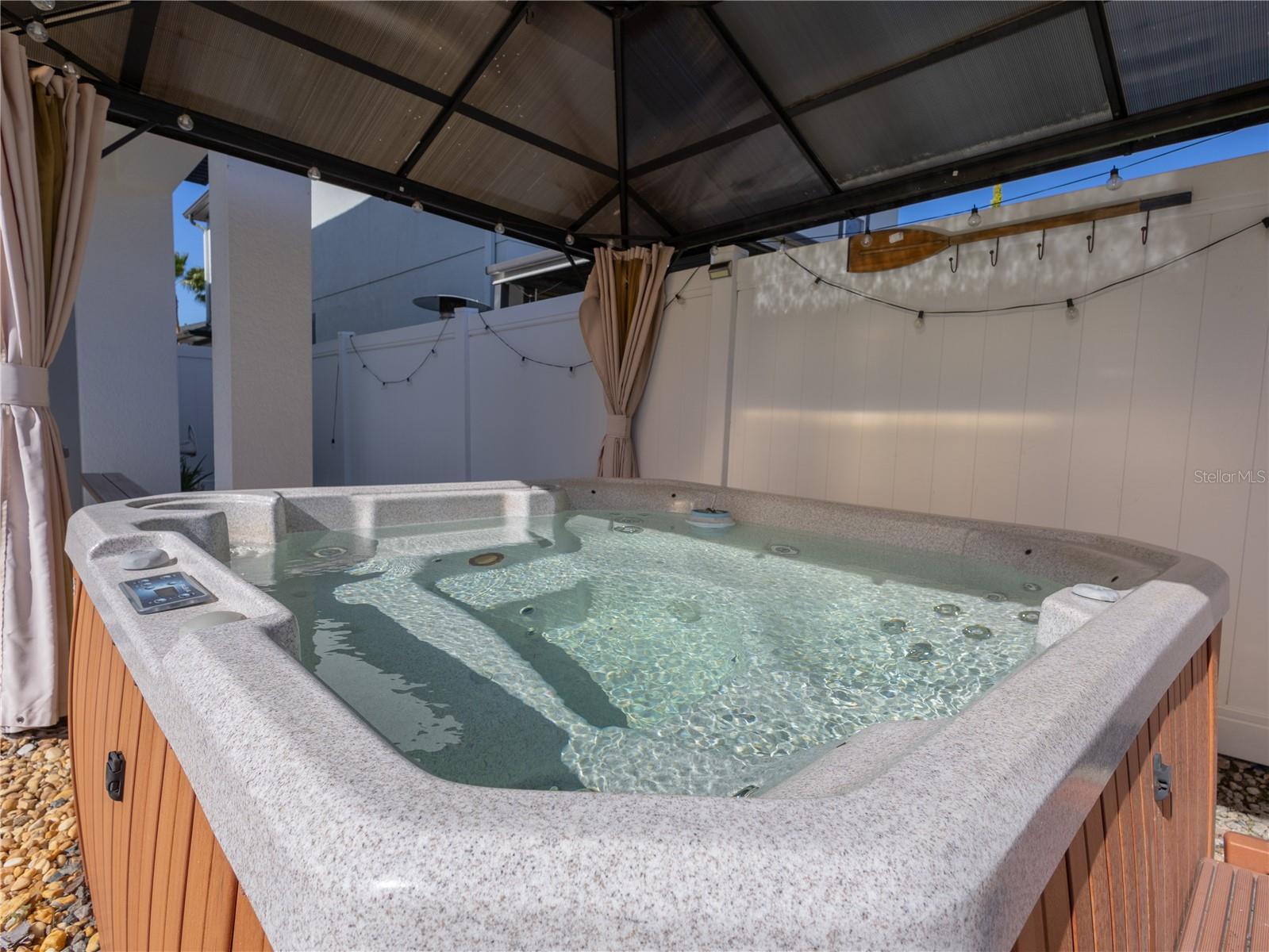 TAPESTRY - Residential