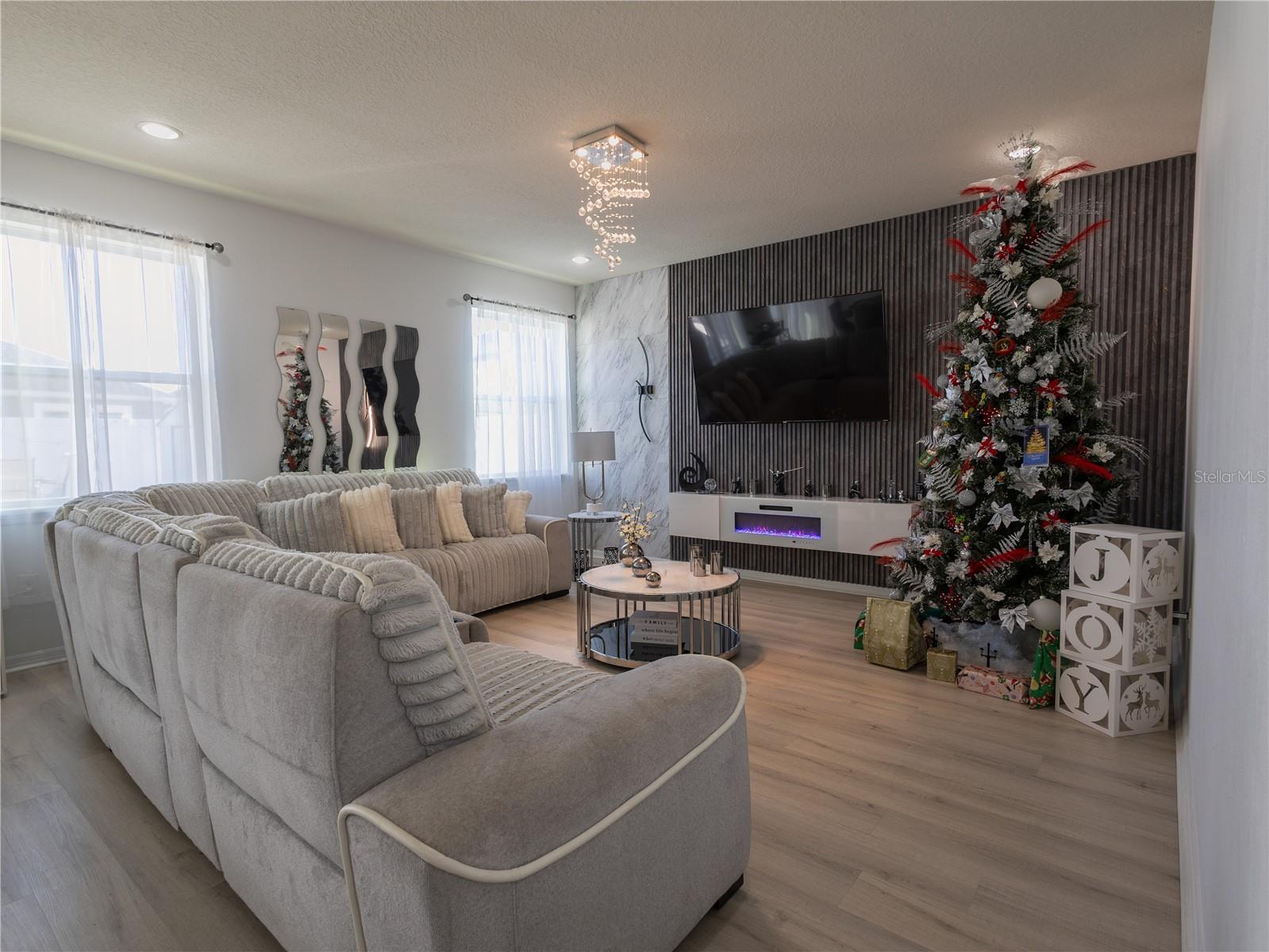 TAPESTRY - Residential