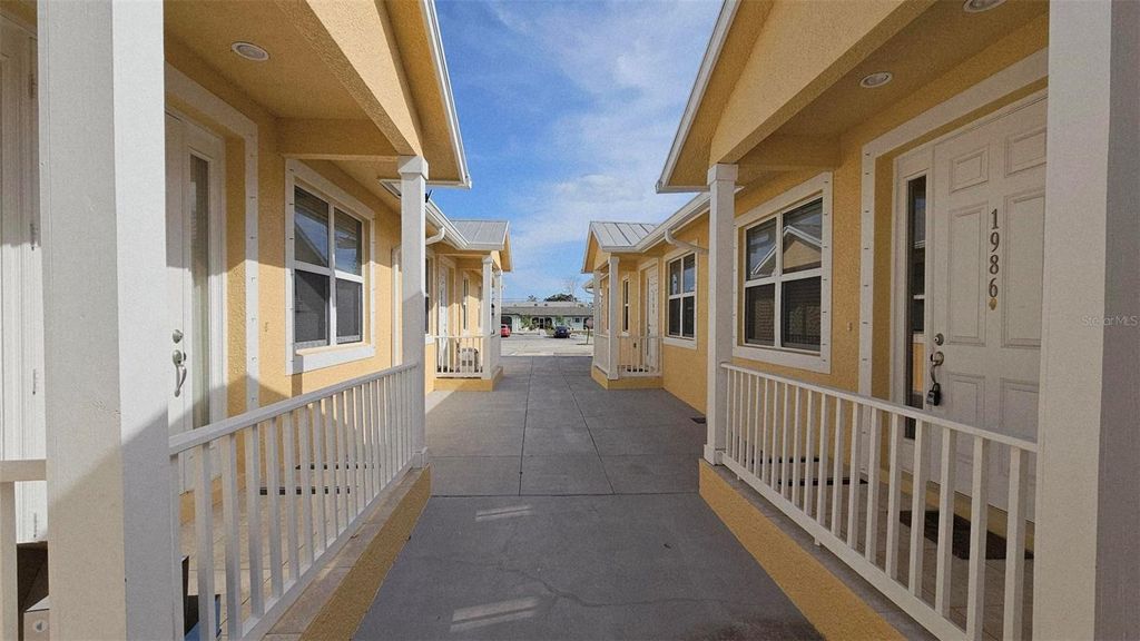 Photo of 1986 Mississippi Ave, Englewood, FL 34224 (MLS # S5147321)