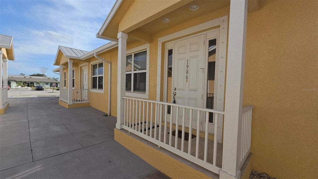 Photo of 1986 Mississippi Ave, Englewood, FL 34224 (MLS # S5147321)