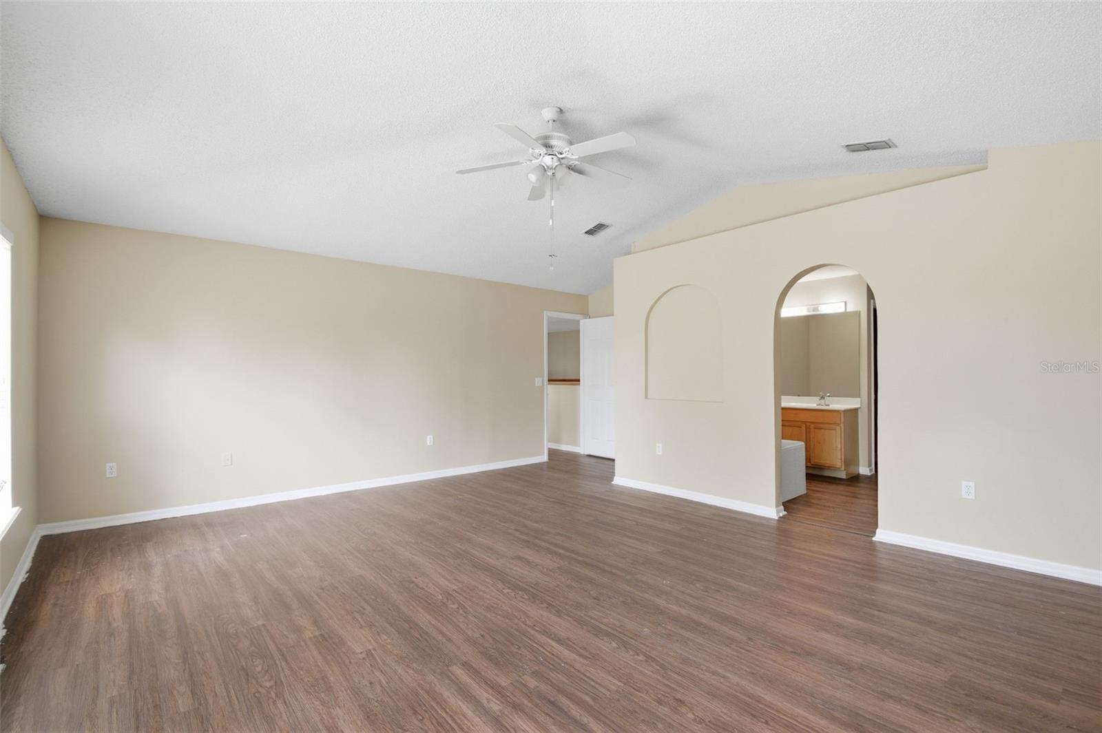 KINGS LAKE PH 2B - Residential