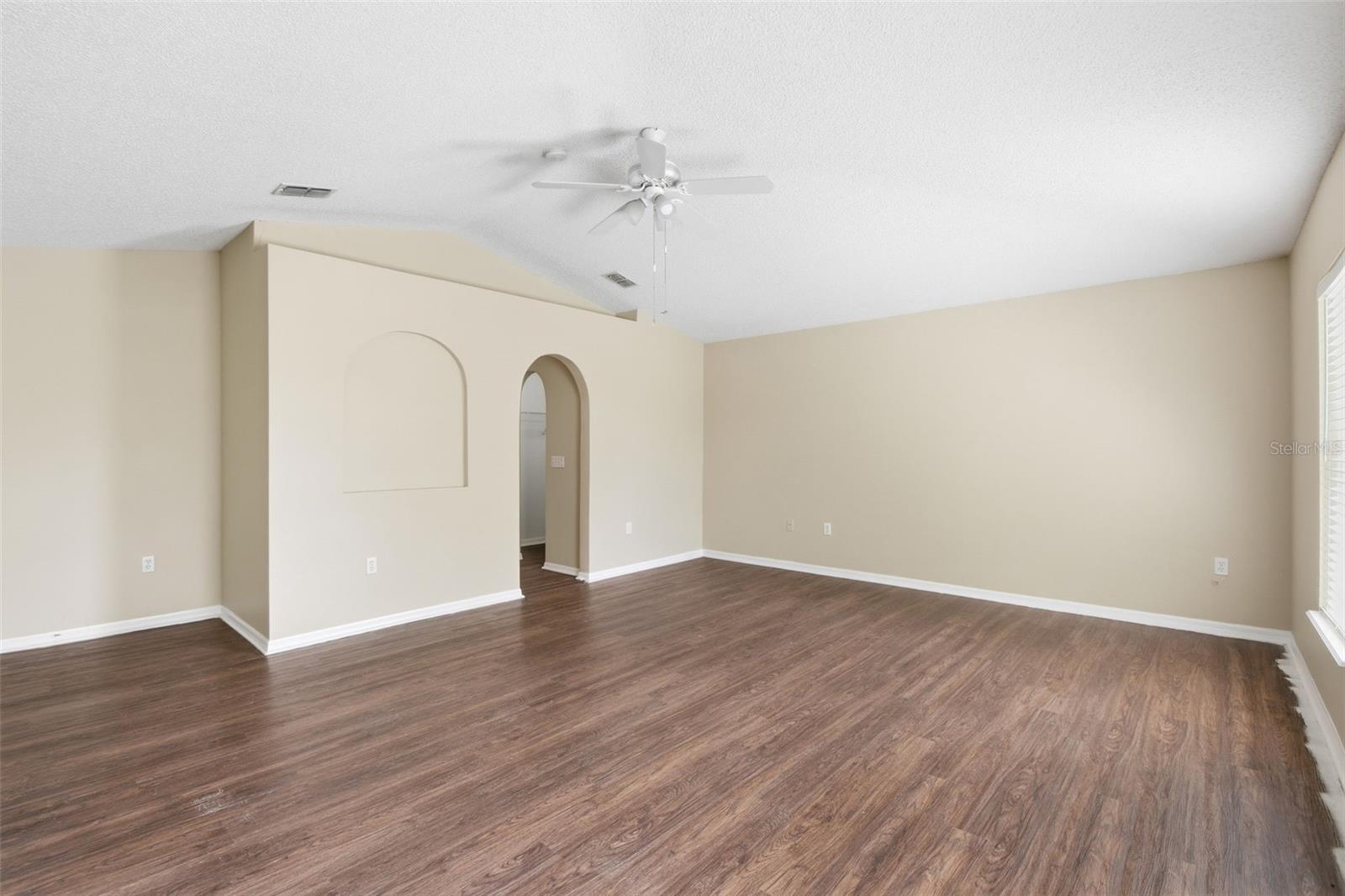 KINGS LAKE PH 2B - Residential