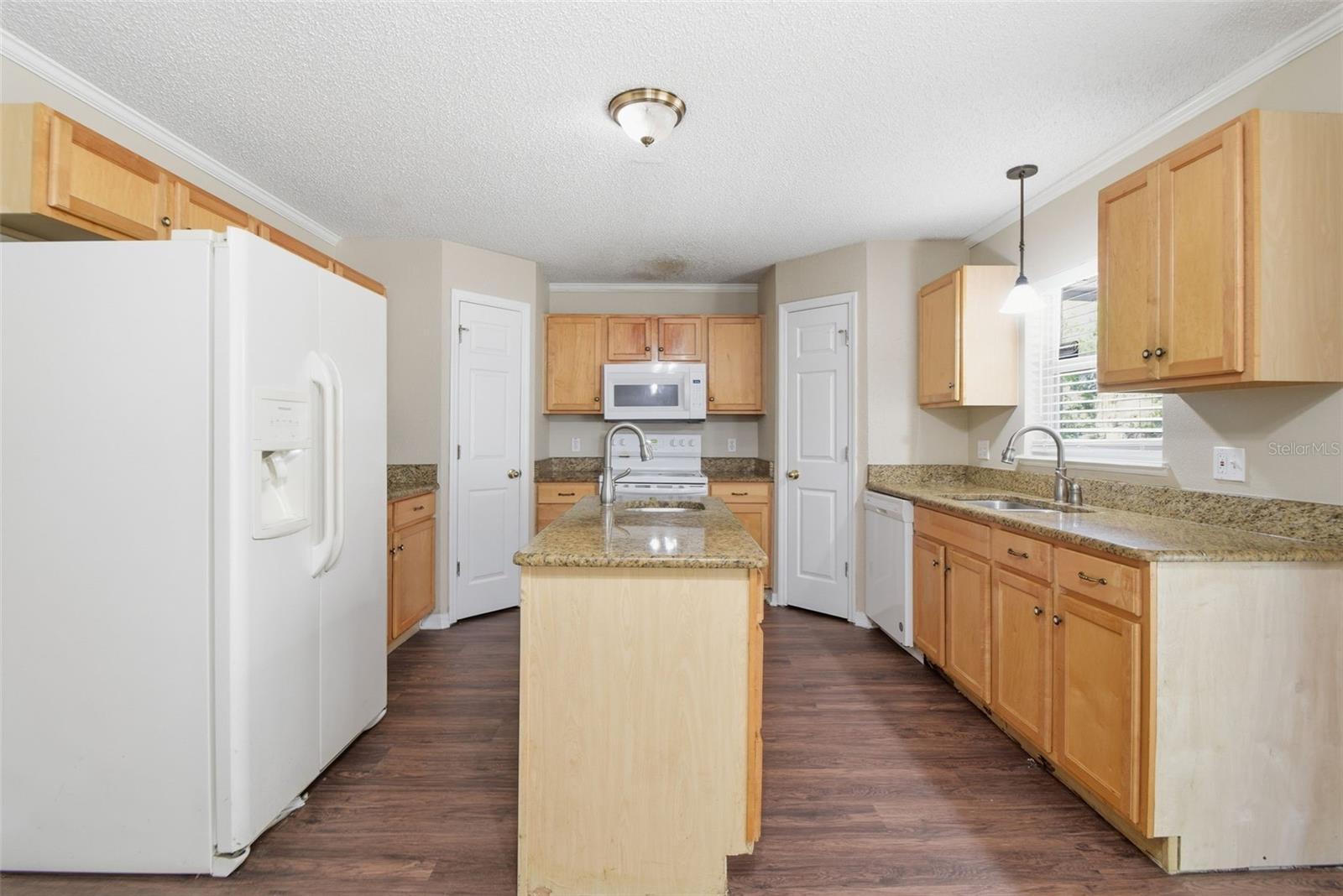 KINGS LAKE PH 2B - Residential