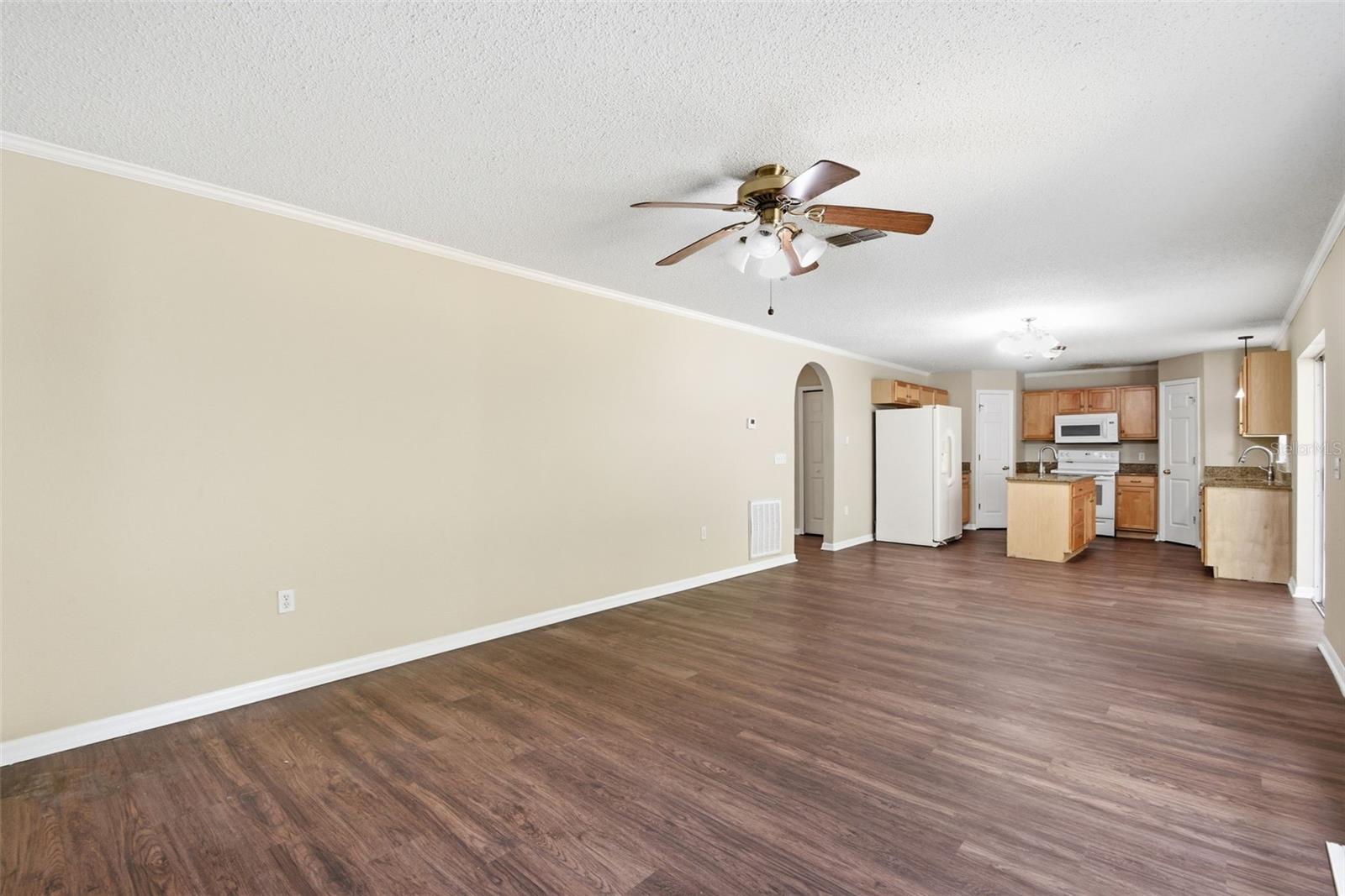 KINGS LAKE PH 2B - Residential