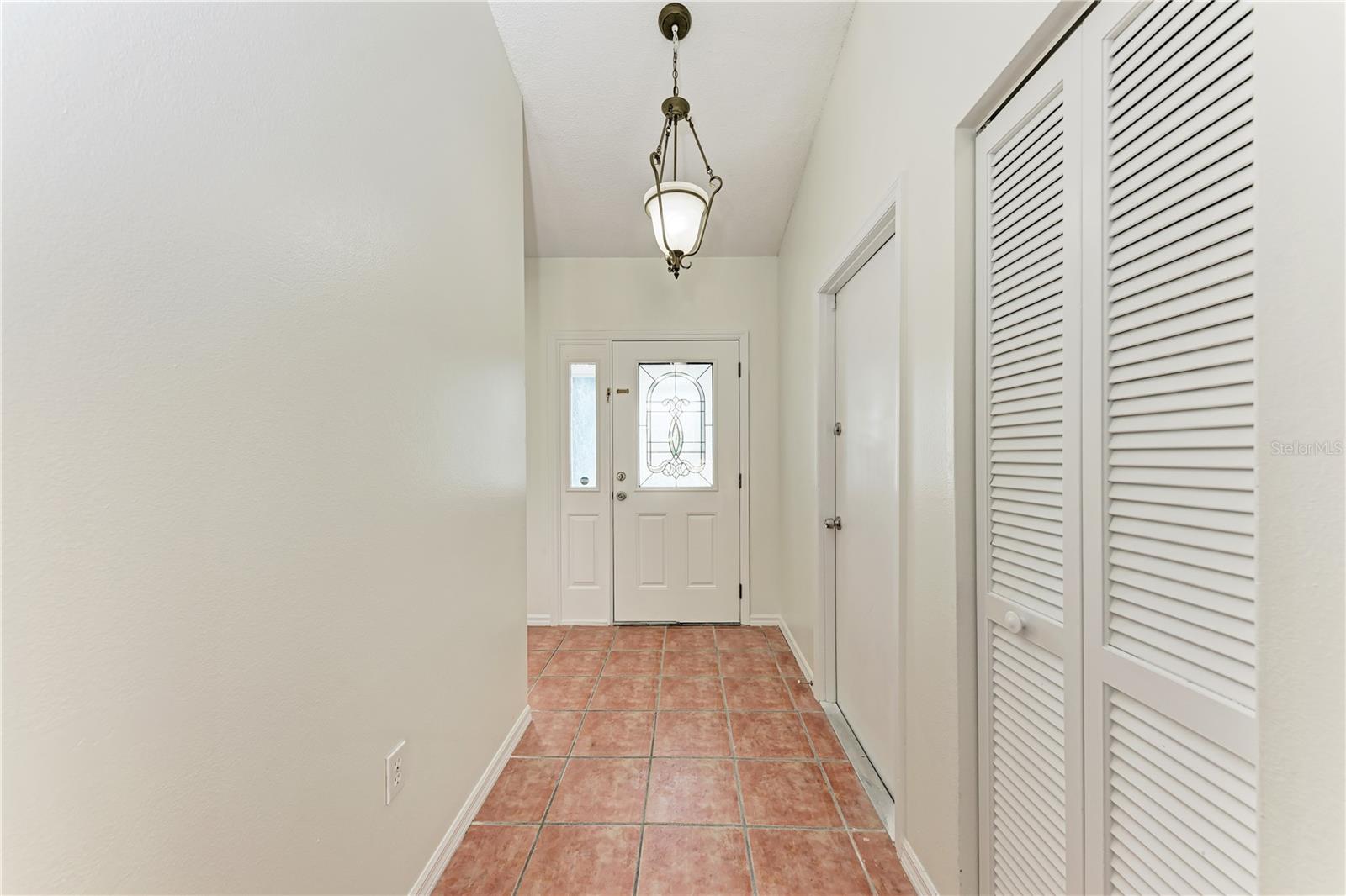 7810 34TH COURT E