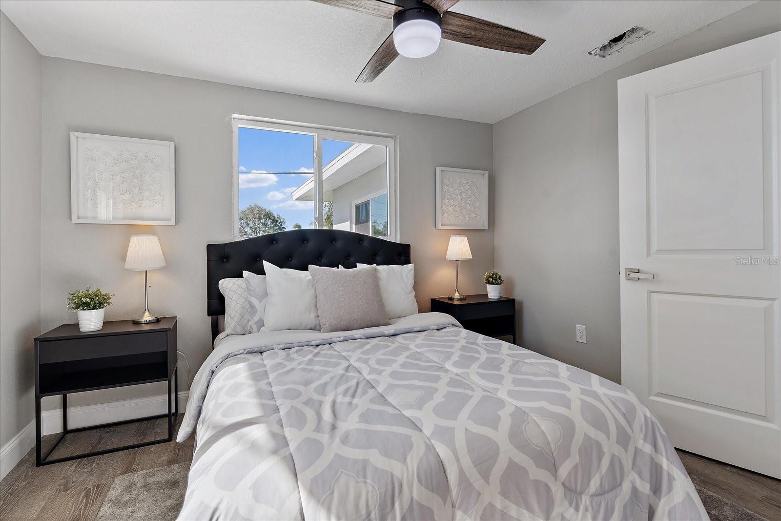 BAY POINT CORR OF - Residential