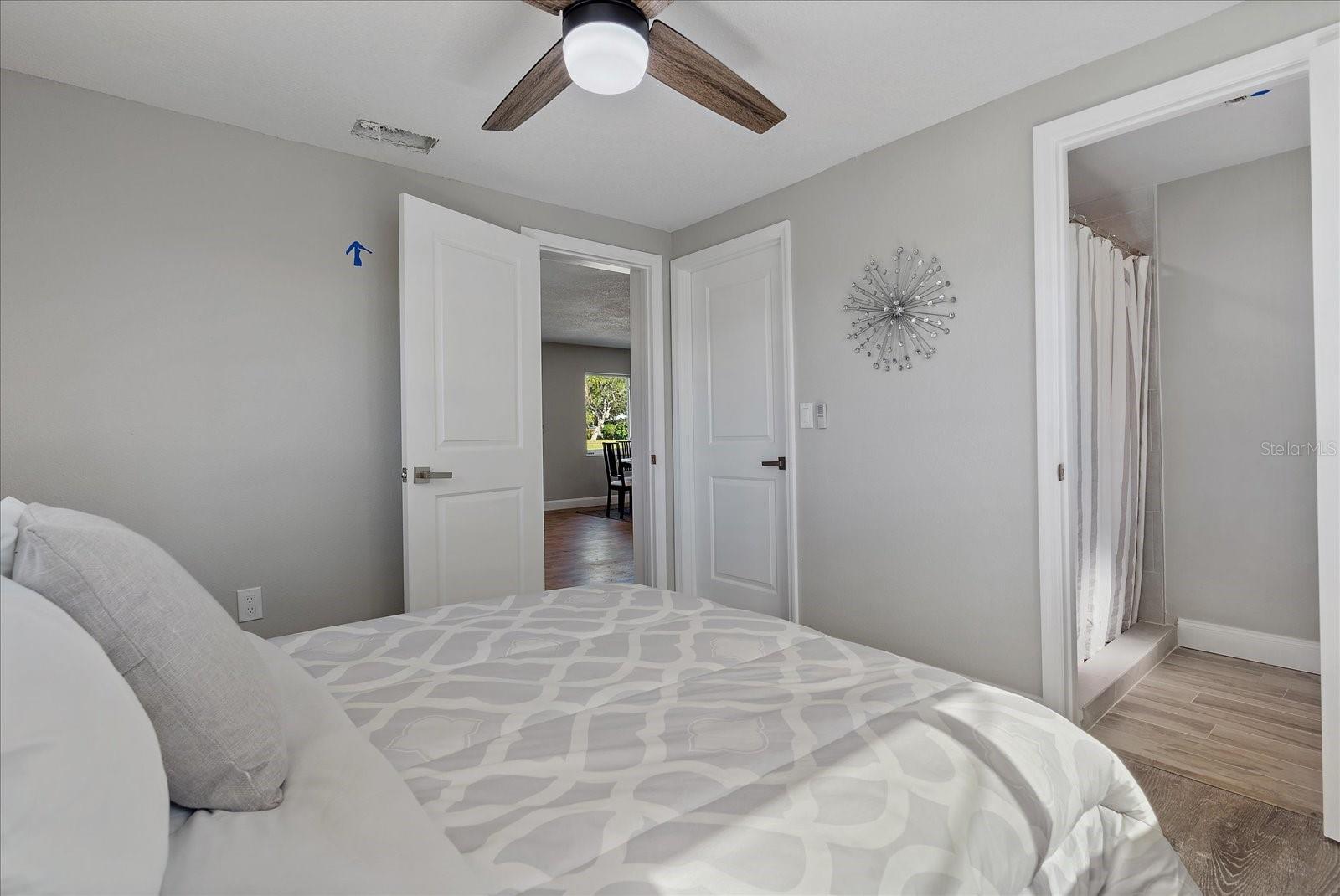 BAY POINT CORR OF - Residential