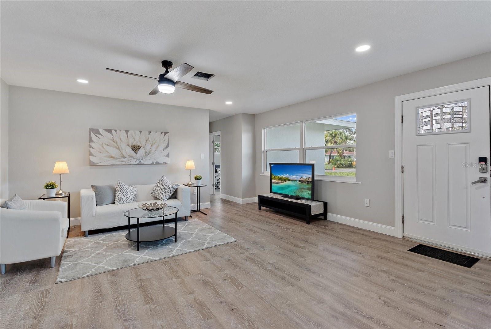 BAY POINT CORR OF - Residential