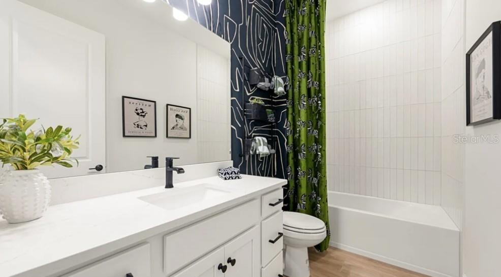 ESPLANADE AT CENTER LAKE RANCH - Residential