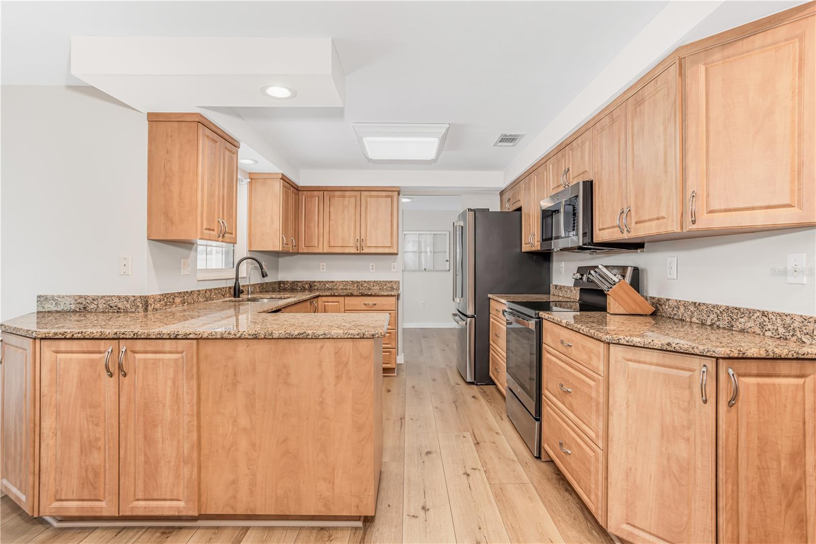 TANGELO GROVE VILLAGE - Residential
