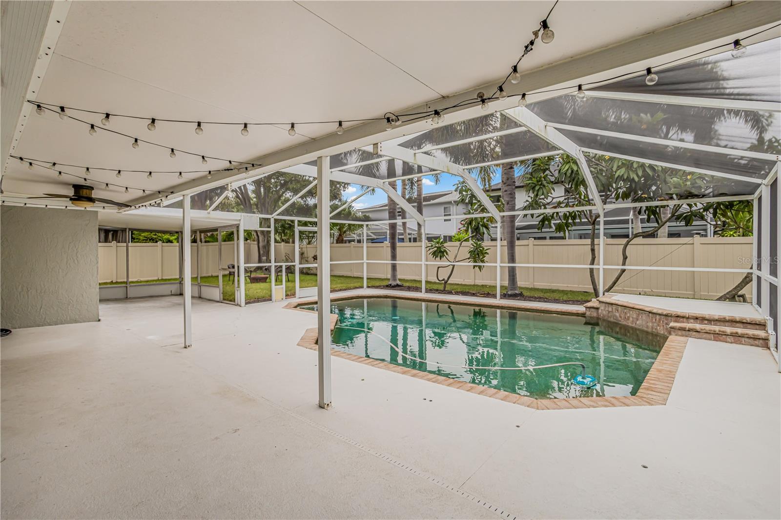 TANGELO GROVE VILLAGE - Residential