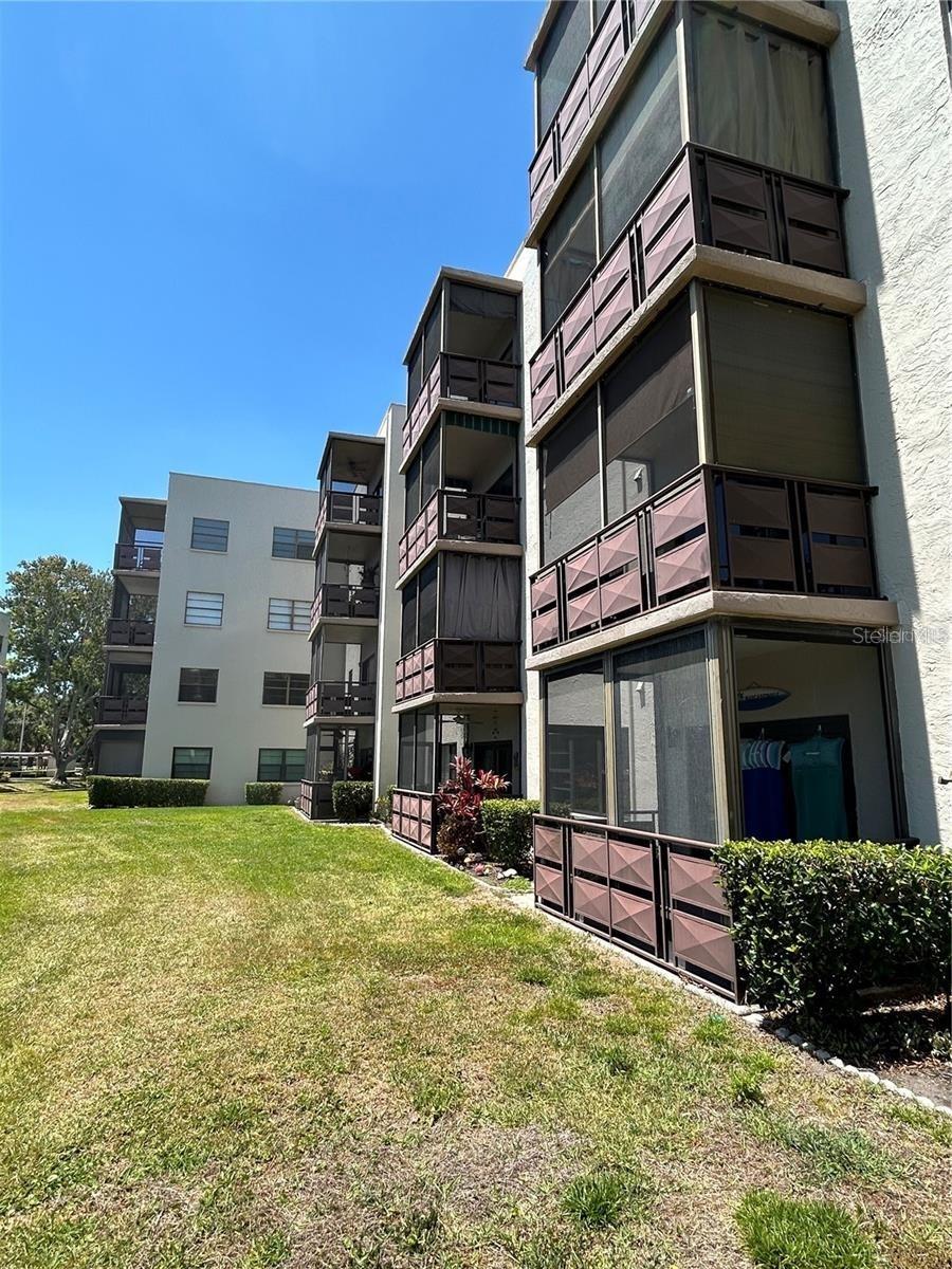 TERRACE PARK OF FIVE TOWNS - Residential