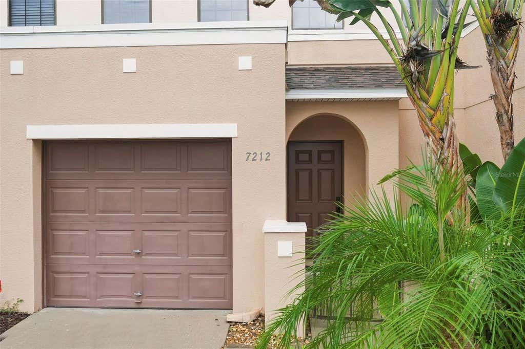 Photo of 7212 Sterling Point Court, Gibsonton, FL 33534 (MLS # TB8536292)