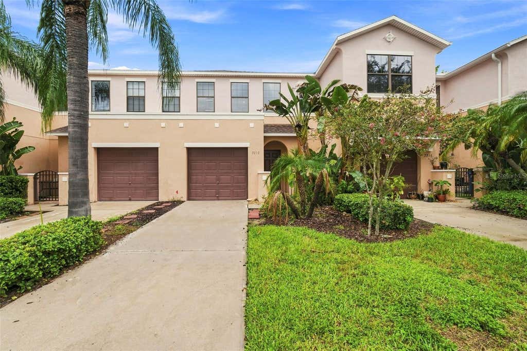 Photo of 7212 Sterling Point Court, Gibsonton, FL 33534 (MLS # TB8536292)