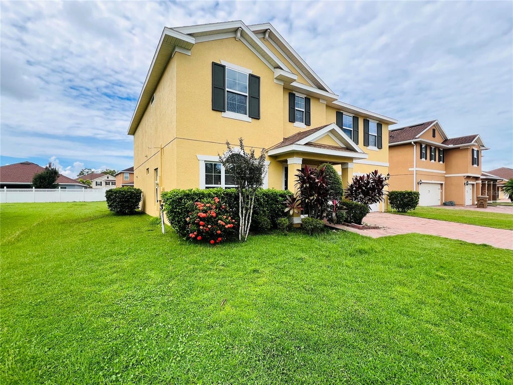 Photo of 2352 Levante Court, Kissimmee, FL 34758 (MLS # O6442292)