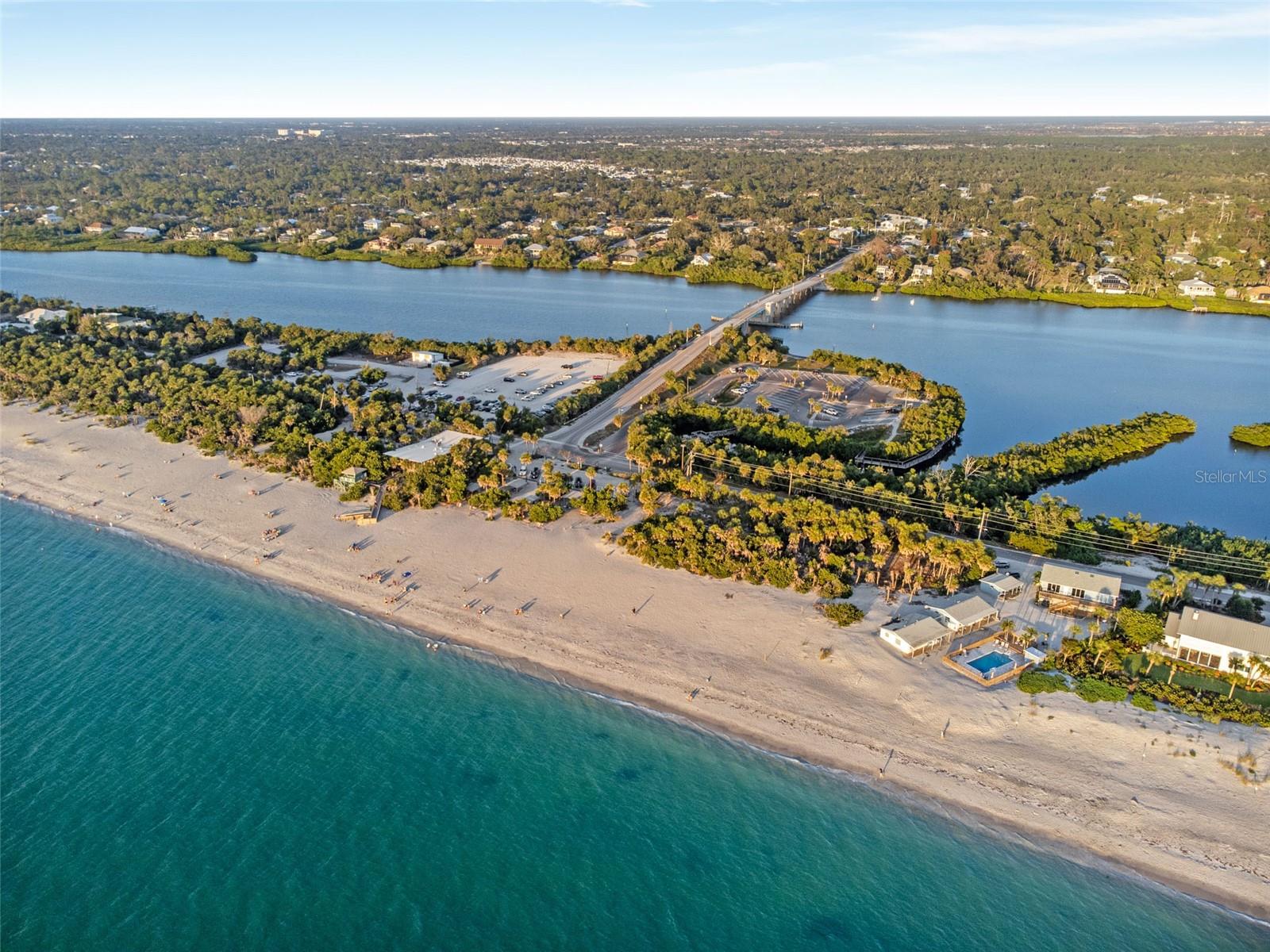 MANASOTA BEACH GRDS III - Residential