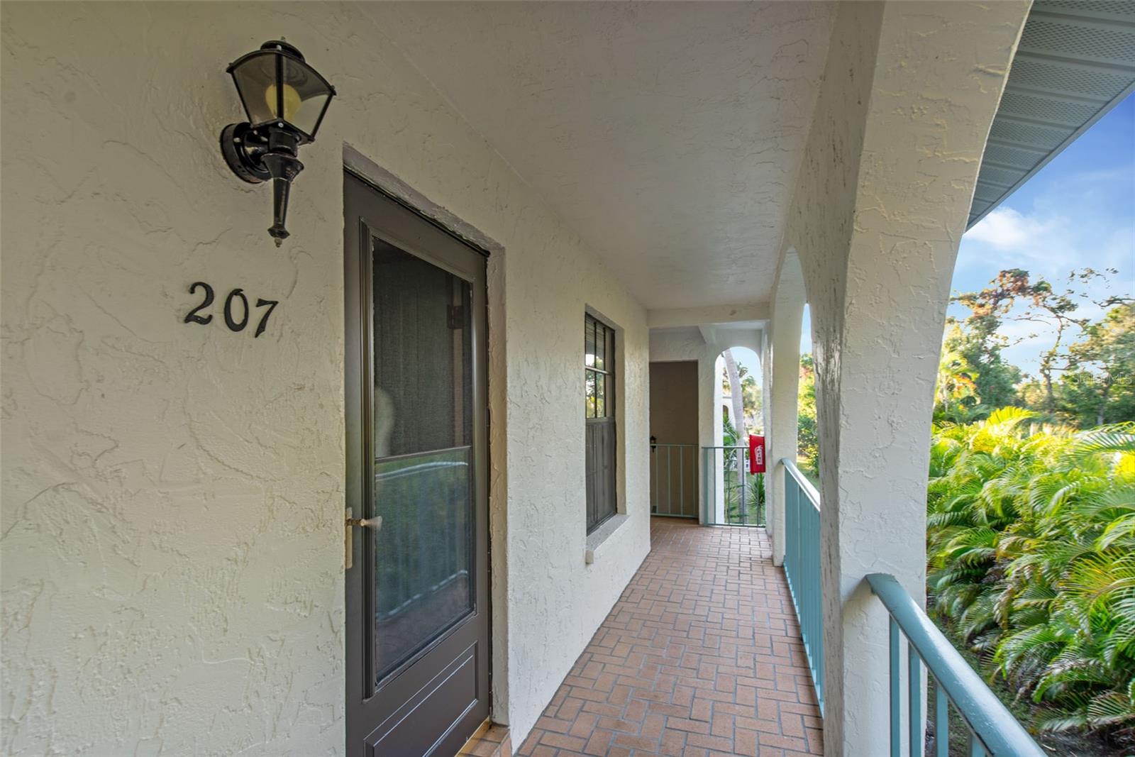 MANASOTA BEACH GRDS III - Residential