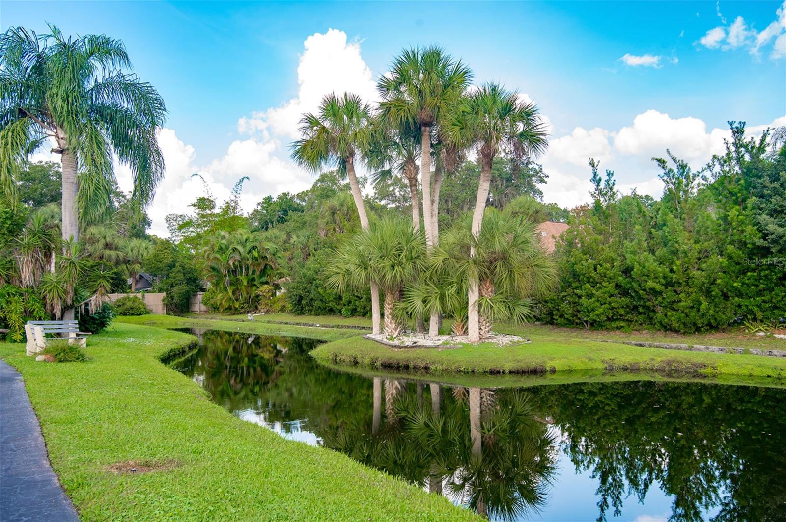 MANASOTA BEACH GRDS III - Residential