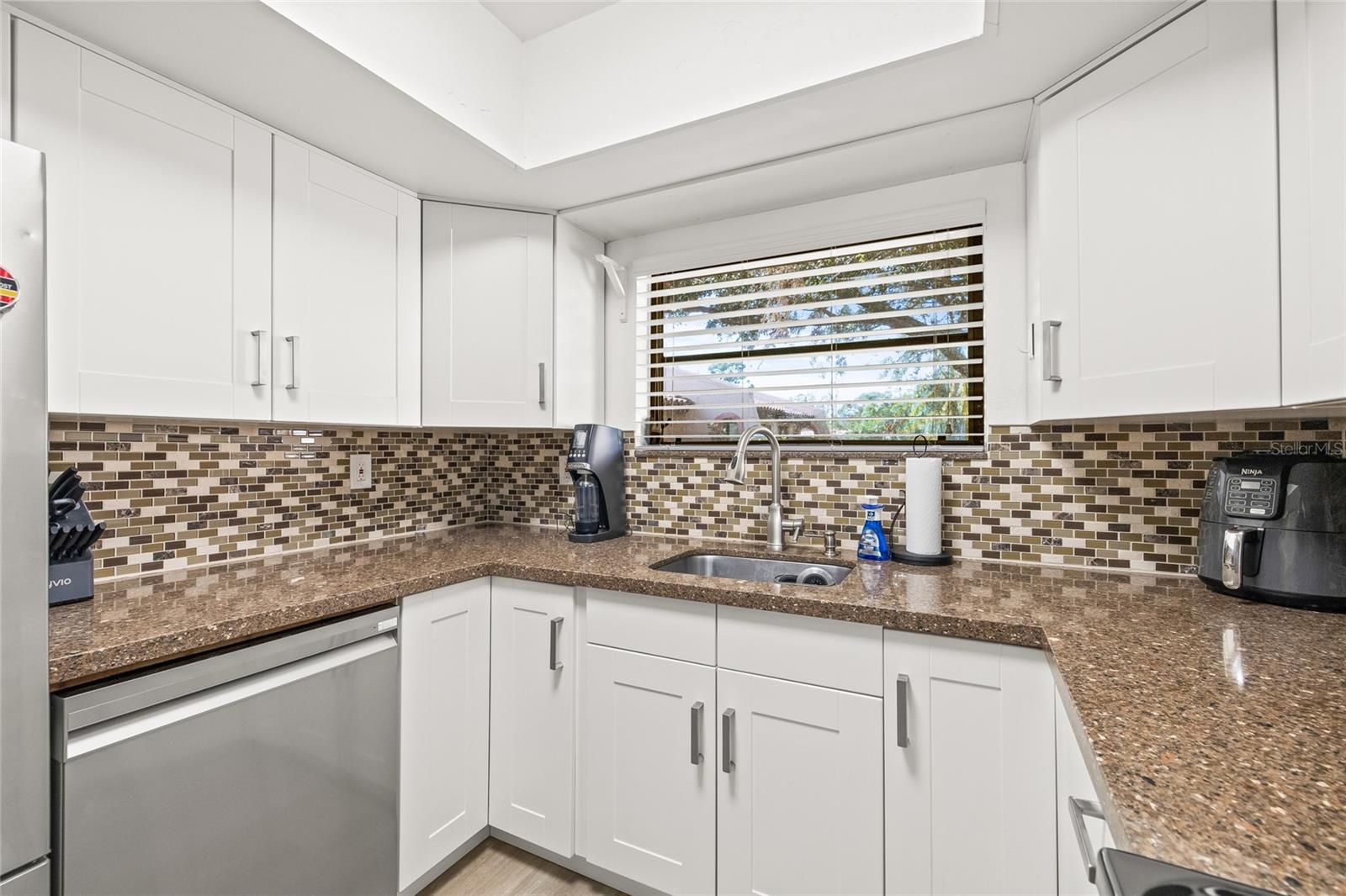 TIMBERWOODS CONDO - Residential Lease