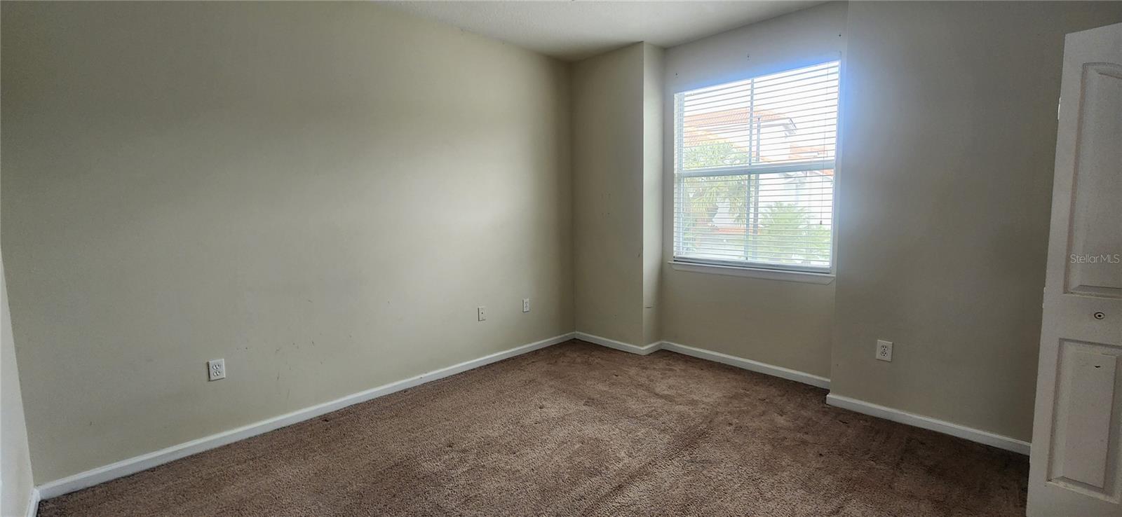 2046 ALTA MEADOWS LANE 1907