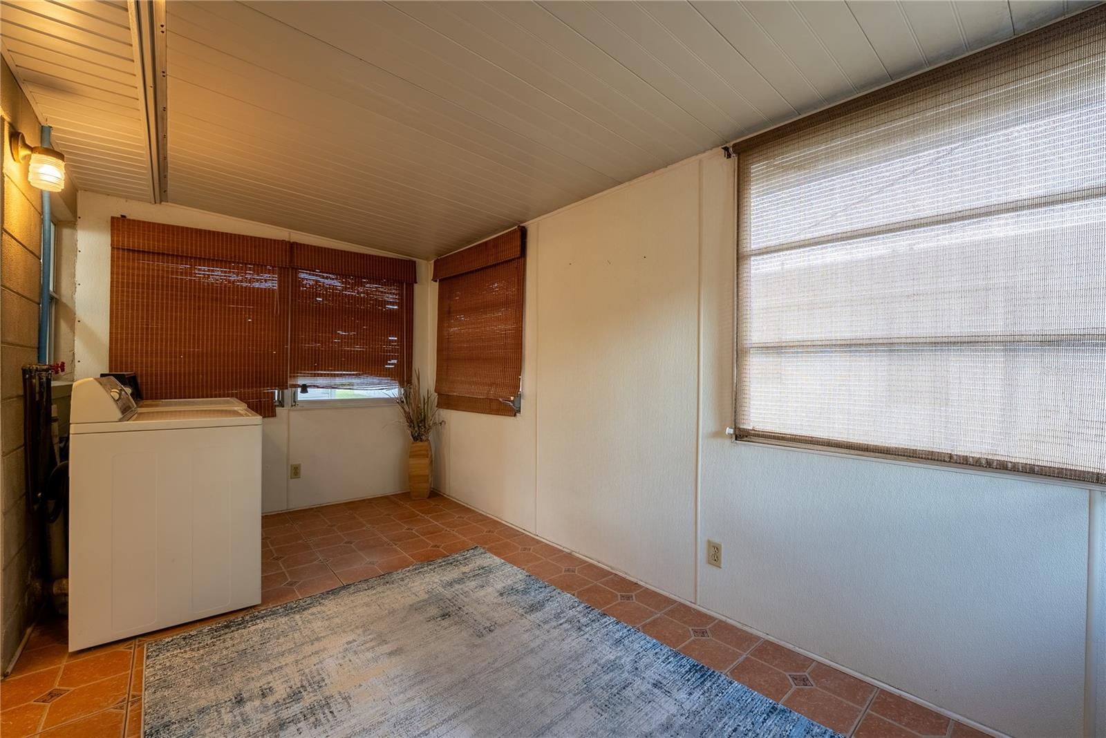 SPRINGWOOD VILLAS - Residential