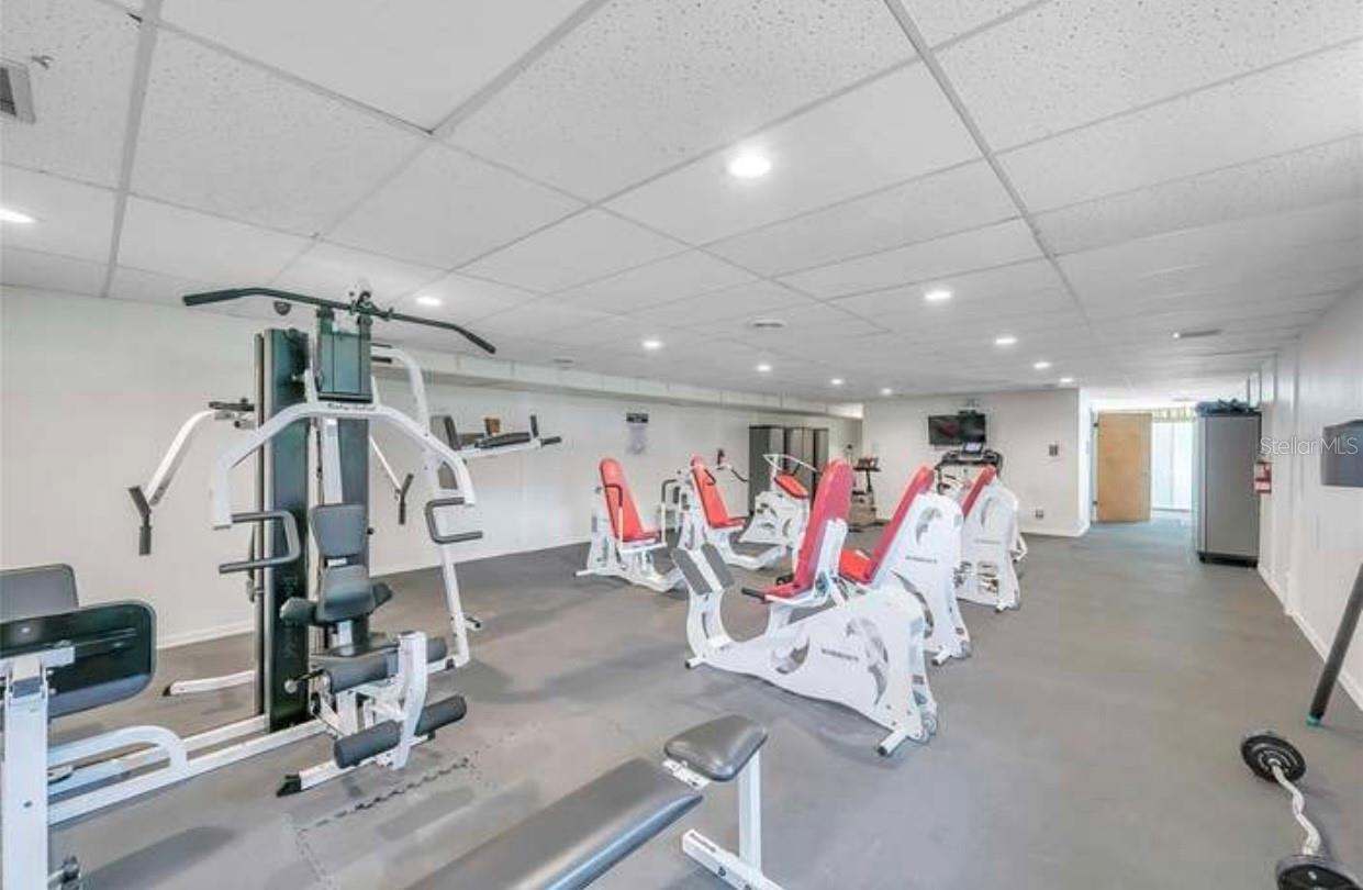GREEN DOLPHIN PARK CONDO - Residential Lease