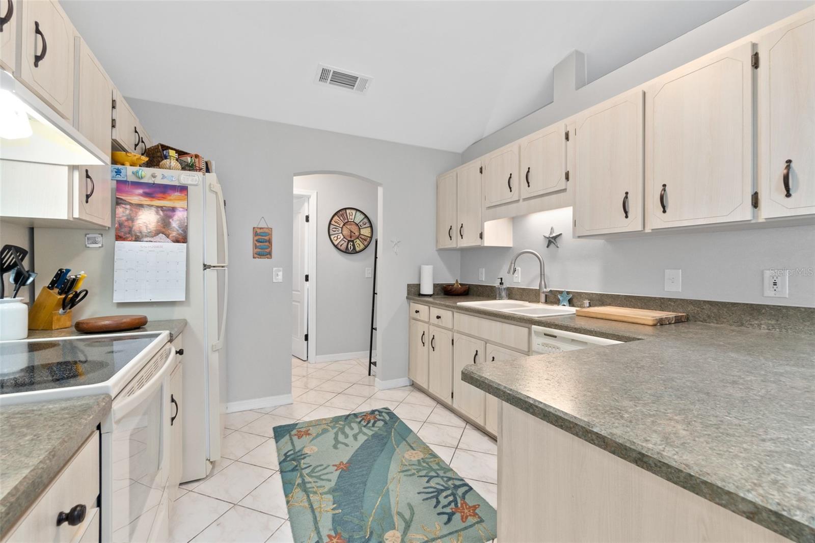 COVENTRY FOREST SEC 06 - Residential