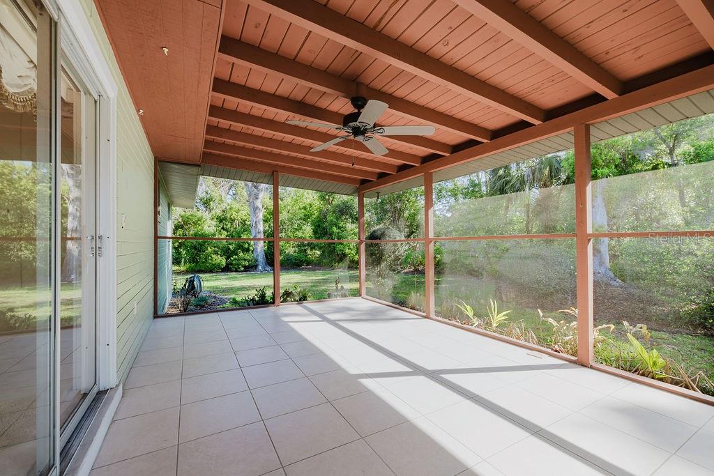 LASBURYS ADD SUNSET TERRACE - Residential