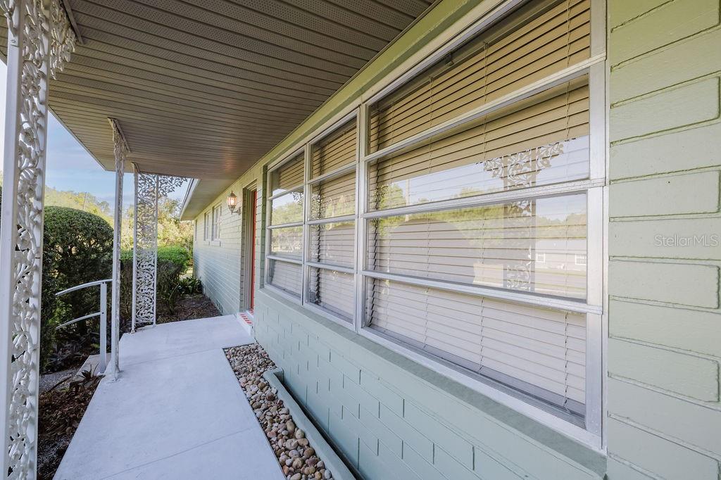 LASBURYS ADD SUNSET TERRACE - Residential