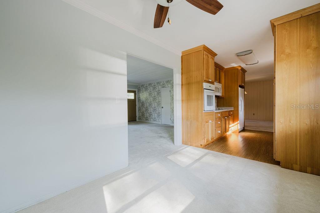 LASBURYS ADD SUNSET TERRACE - Residential