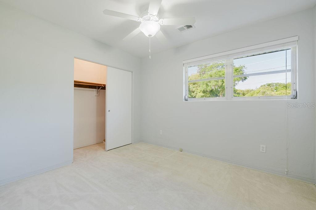 LASBURYS ADD SUNSET TERRACE - Residential