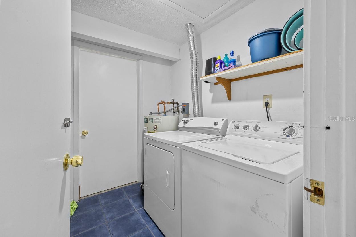 PORT CHARLOTTE PLAZA SEC 07 - Residential