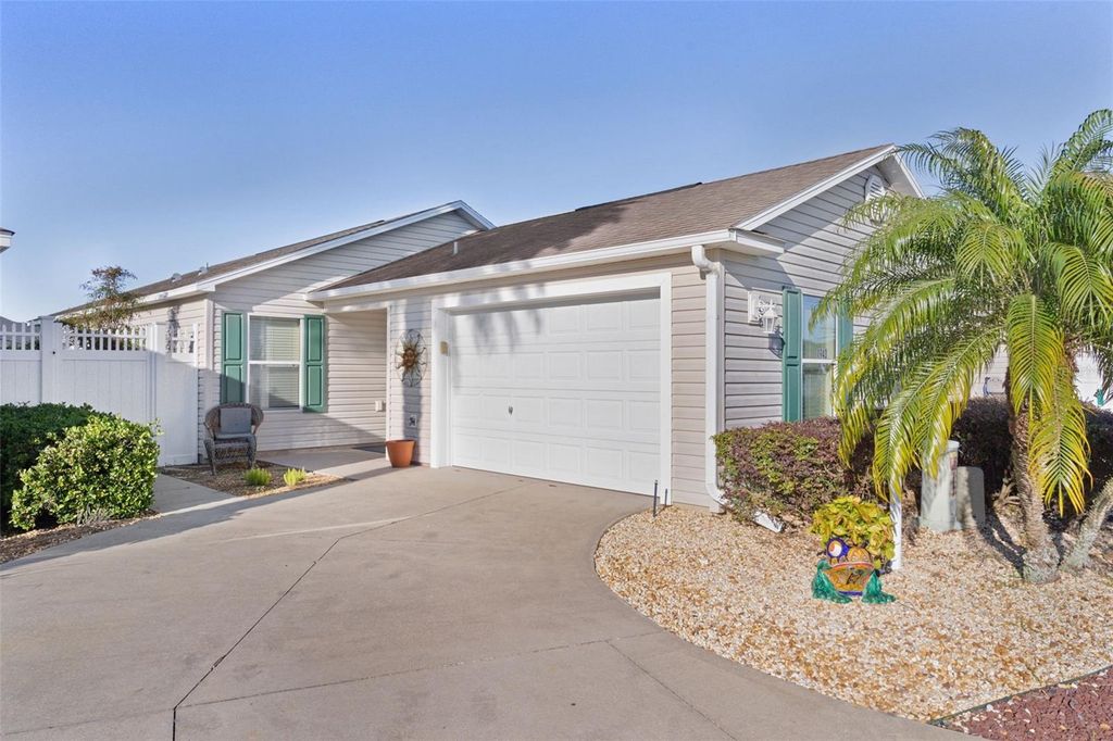 Photo of 1943 Needlewood Lane, The Villages, FL 32162 (MLS # G5107044)