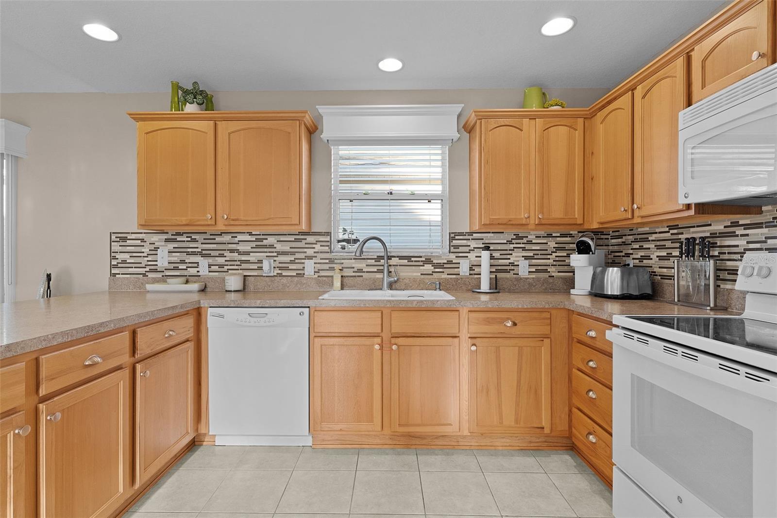 VILLAGES OF SUMTER BOXWOOD VILLAS - Residential