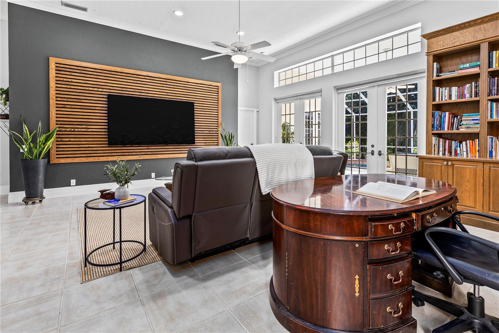 7105 VICTORIA CIRCLE