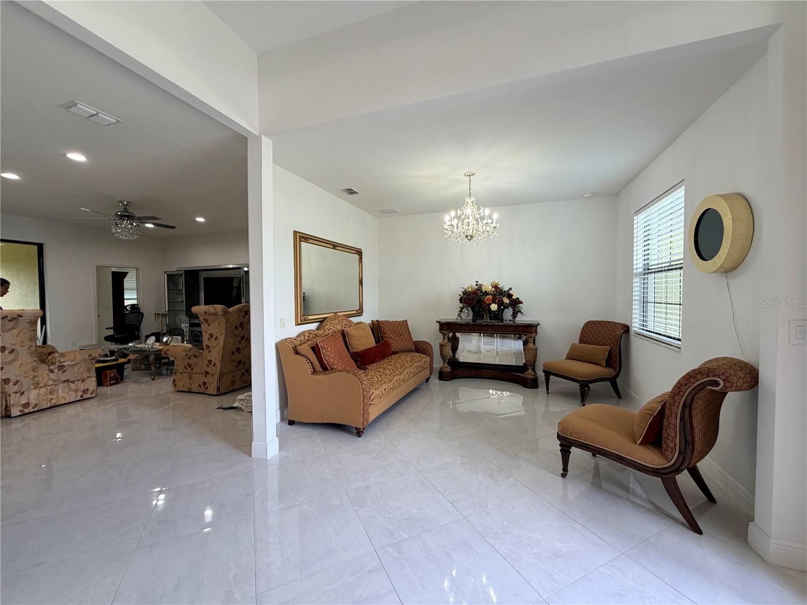 CREEKS XING EAST - Residential