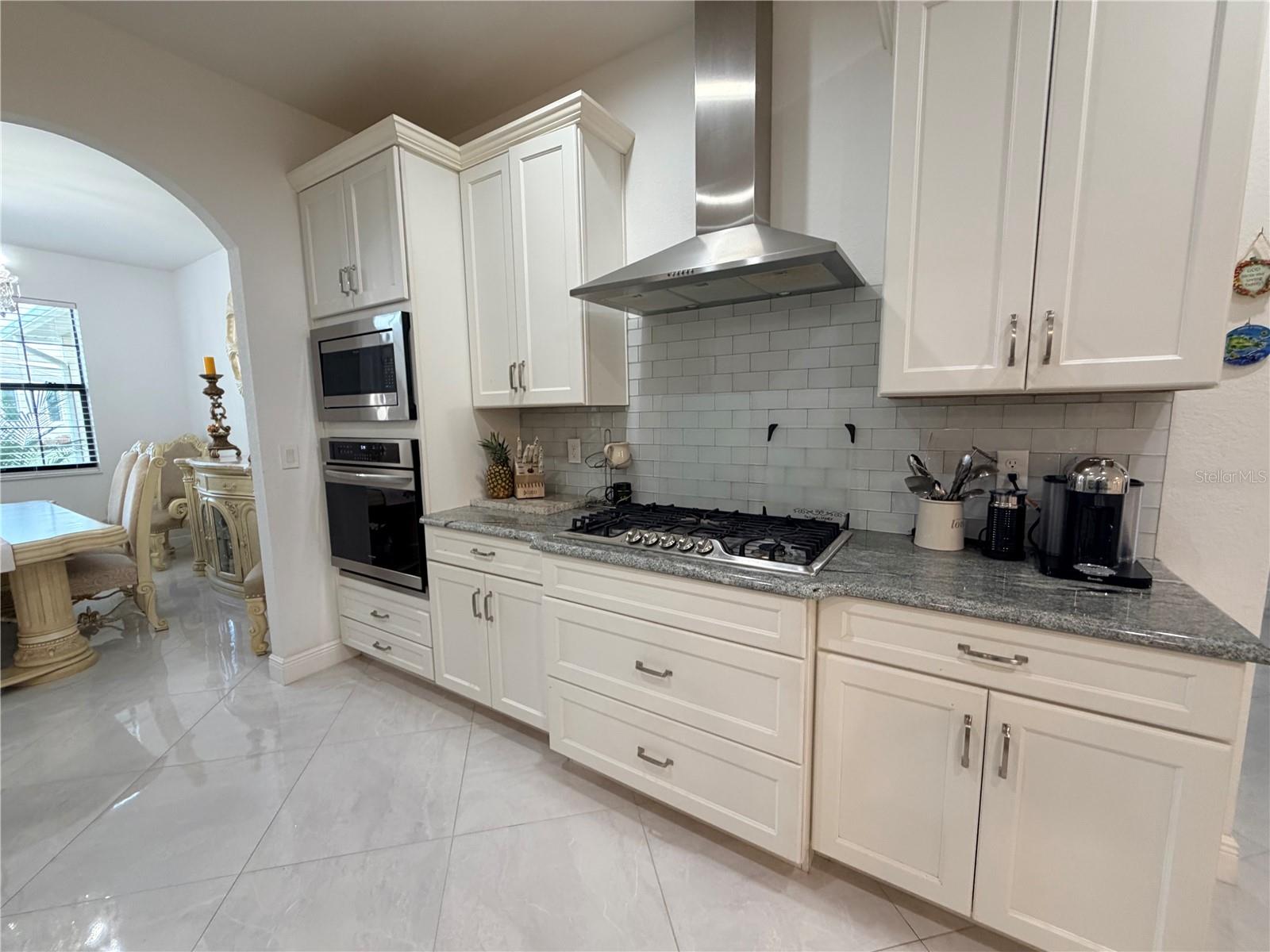 CREEKS XING EAST - Residential