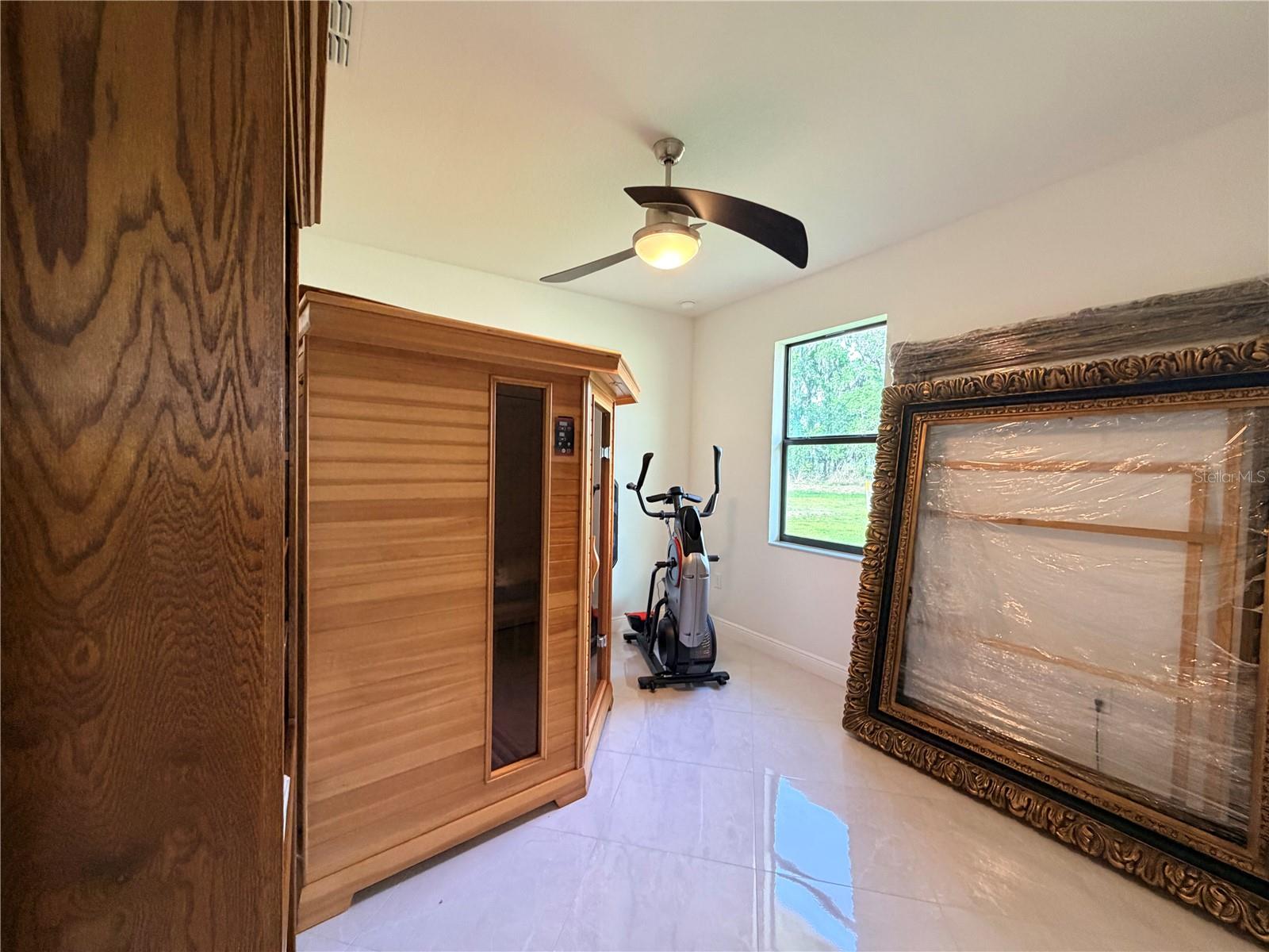 CREEKS XING EAST - Residential