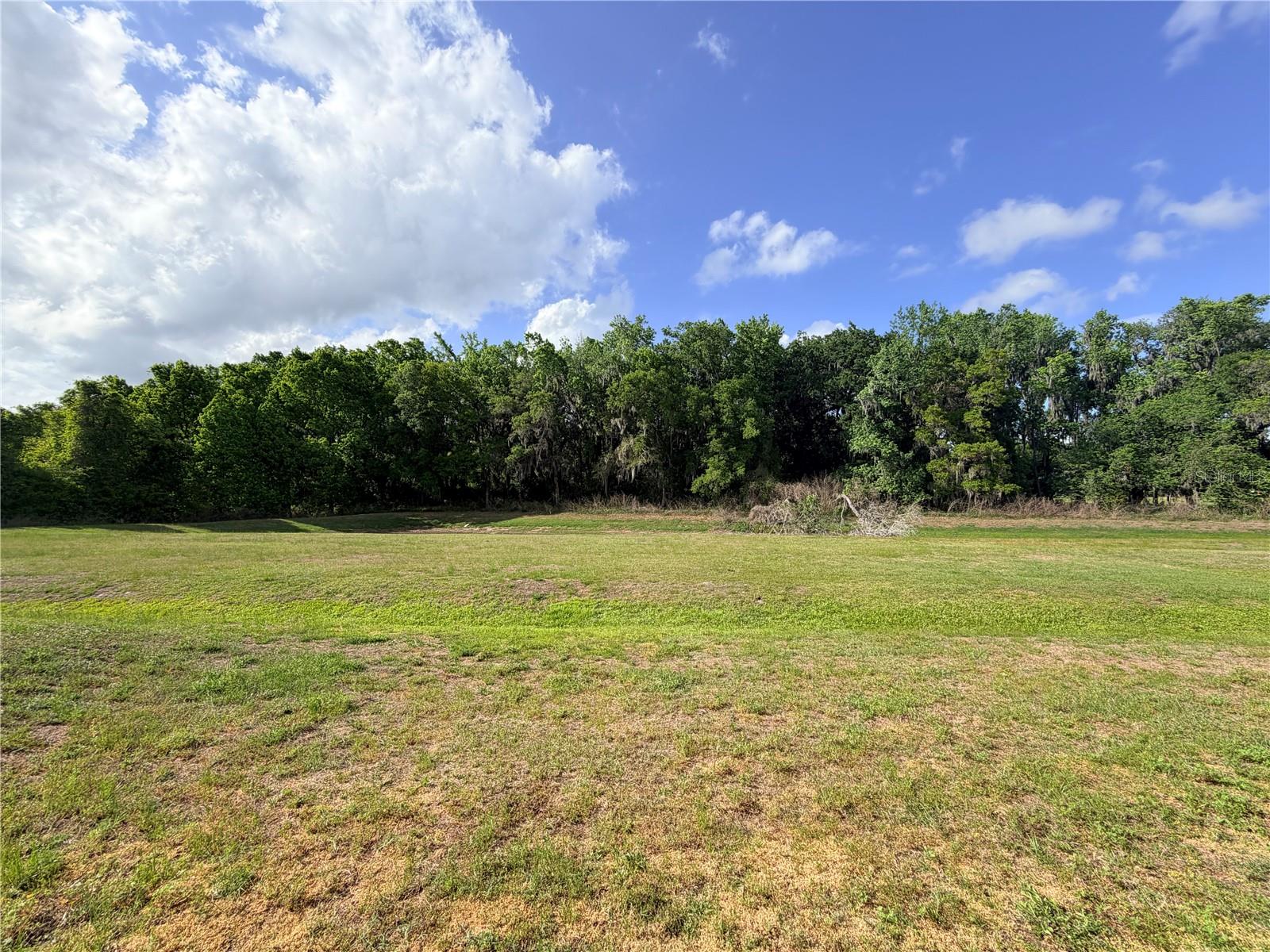 CREEKS XING EAST - Residential