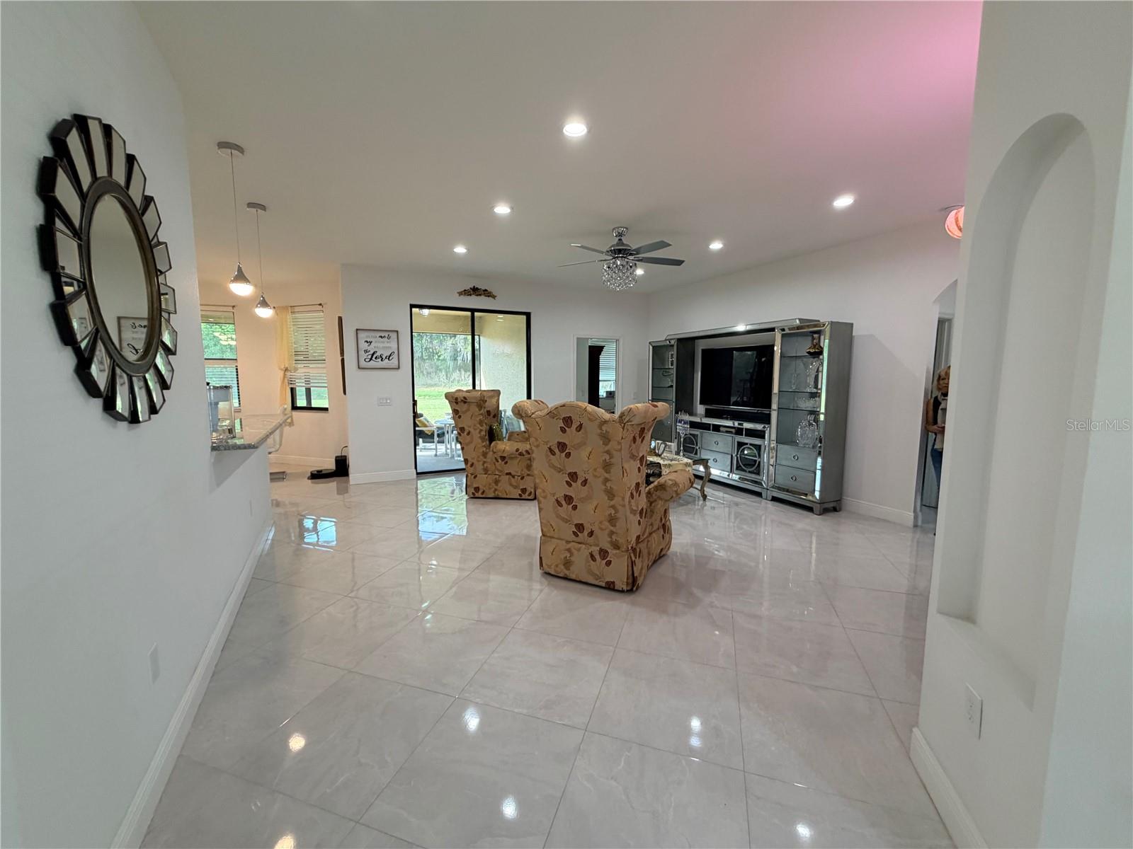 CREEKS XING EAST - Residential