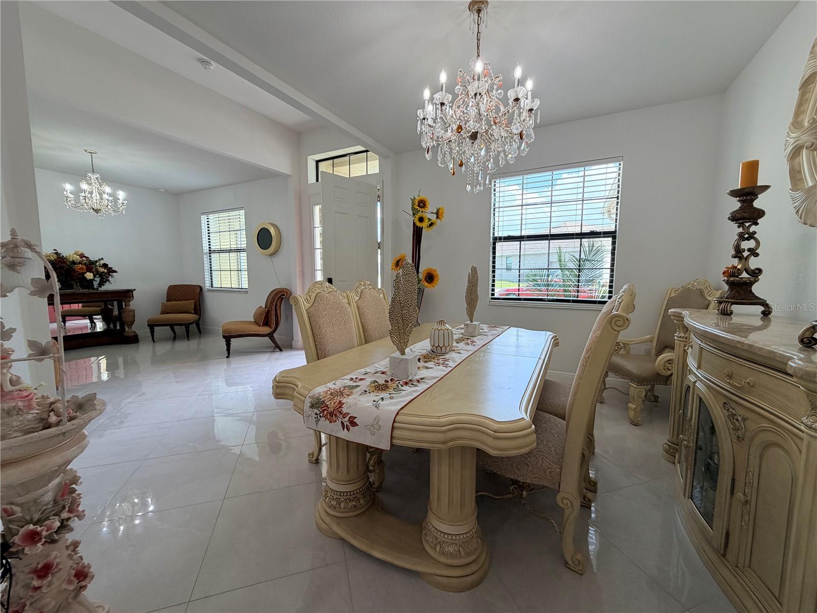 CREEKS XING EAST - Residential